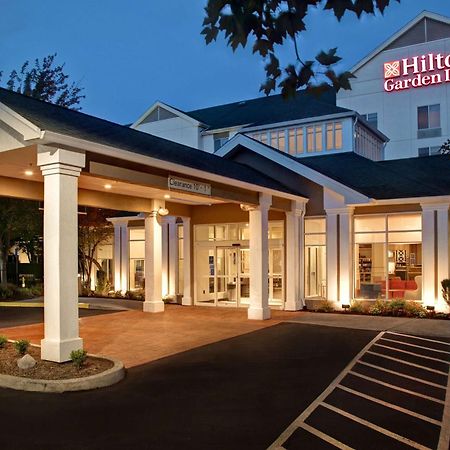 Hilton Garden Inn Portland/Beaverton Exterior photo