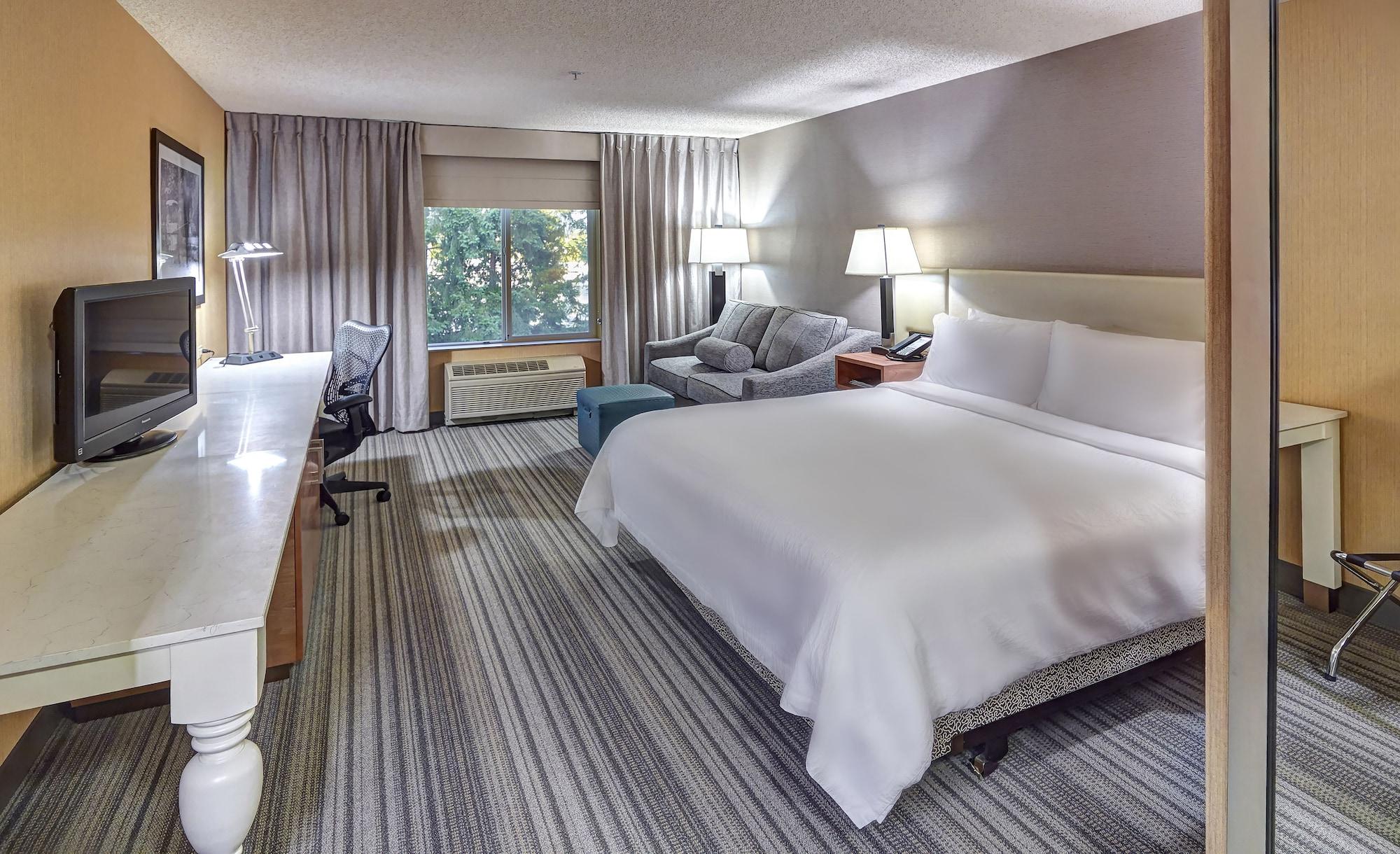 Hilton Garden Inn Portland/Beaverton Exterior photo
