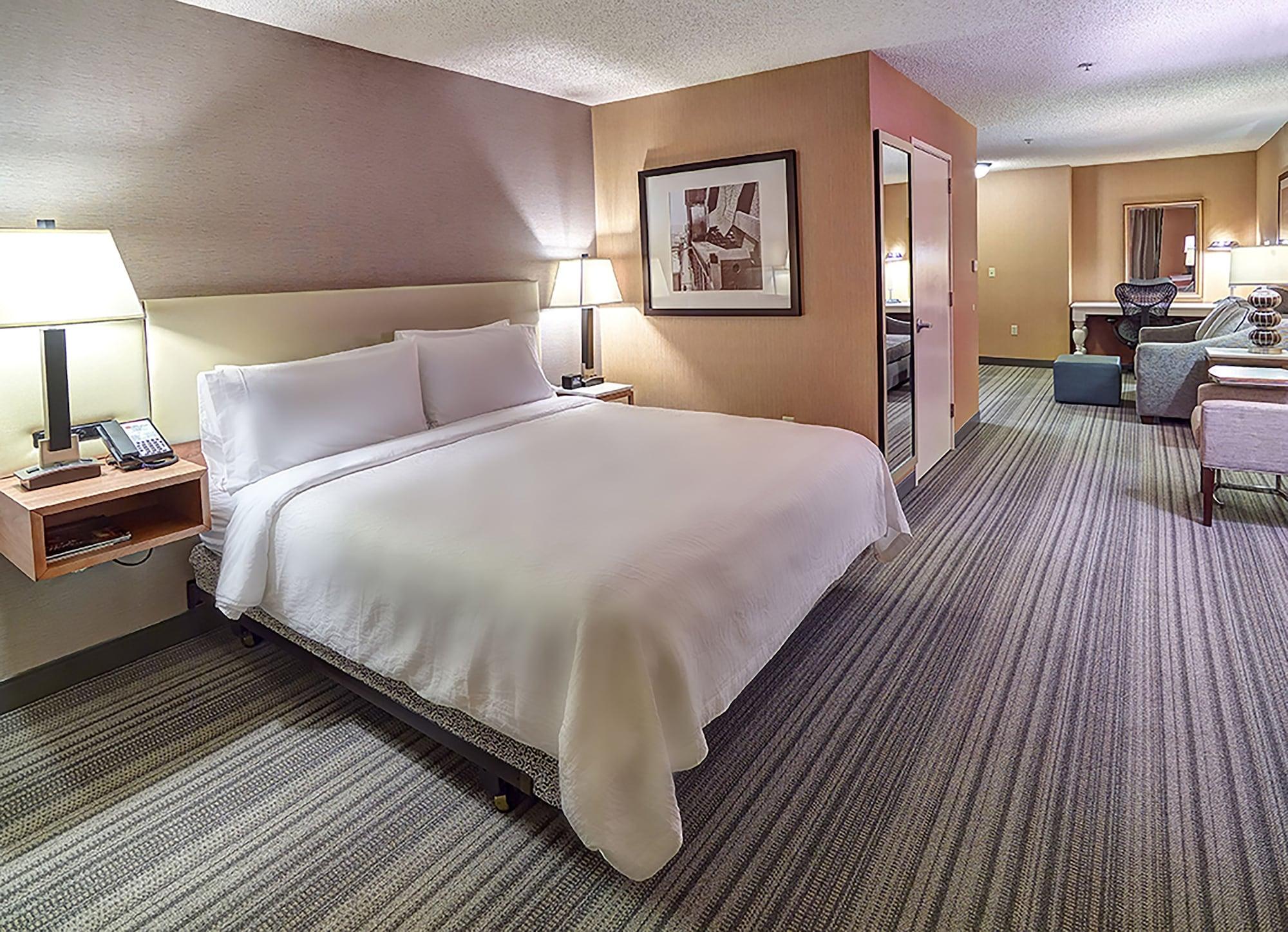 Hilton Garden Inn Portland/Beaverton Exterior photo