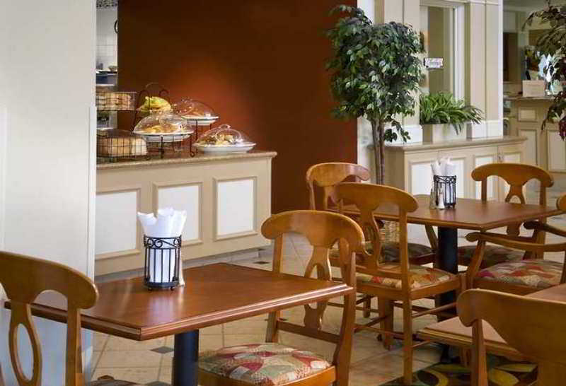 Hilton Garden Inn Portland/Beaverton Restaurant photo