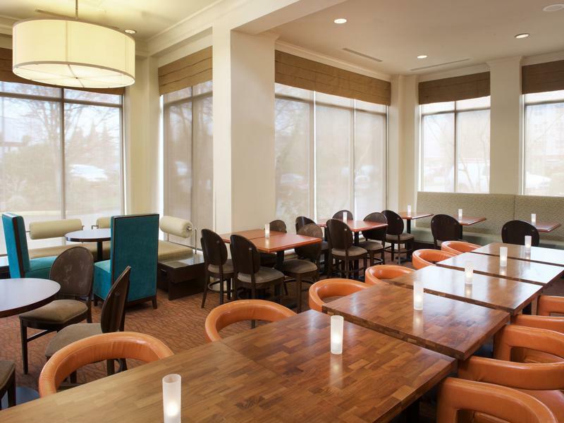 Hilton Garden Inn Portland/Beaverton Exterior photo